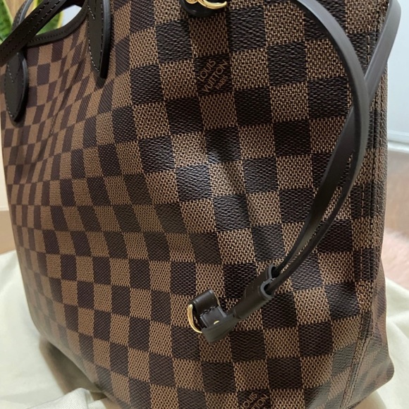 Like New Medium Louis Vuitton Neverfull MM Damier Ebene Canvas Tote In Cherry - Picture 9 of 16